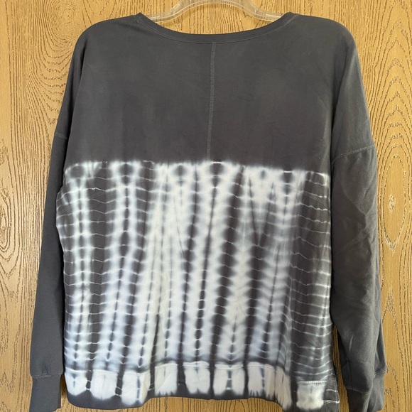XL Croft & Barrow V Neck sweatshirt - Picture 4 of 5
